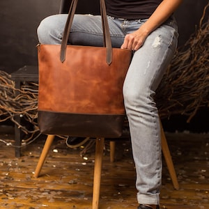 Handmade Leather Tote Bag: Two-Tone Women&#39;s Shoulder Bag