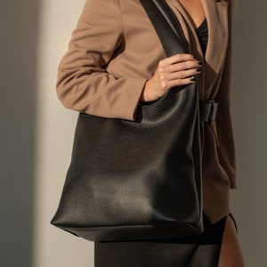 Boho leather hippie bag bohemian black tote for women, handmade shoulder hobo bag with zipper and pockets image 2