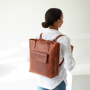 Leder wandelbare Rucksack Geldbörse, Leder Rucksack Frauen Laptop Tragetasche Klappentasche Tote Braun Umhängetasche Handtasche Frauen