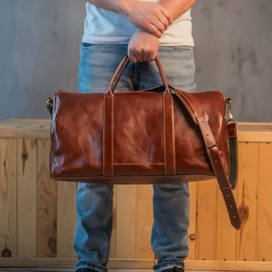 Cognac Leather Duffle Bag Handmade Weekender Travel Bag for Men Full Grain Carry On Groomsmen Gift Okra Leather Bag