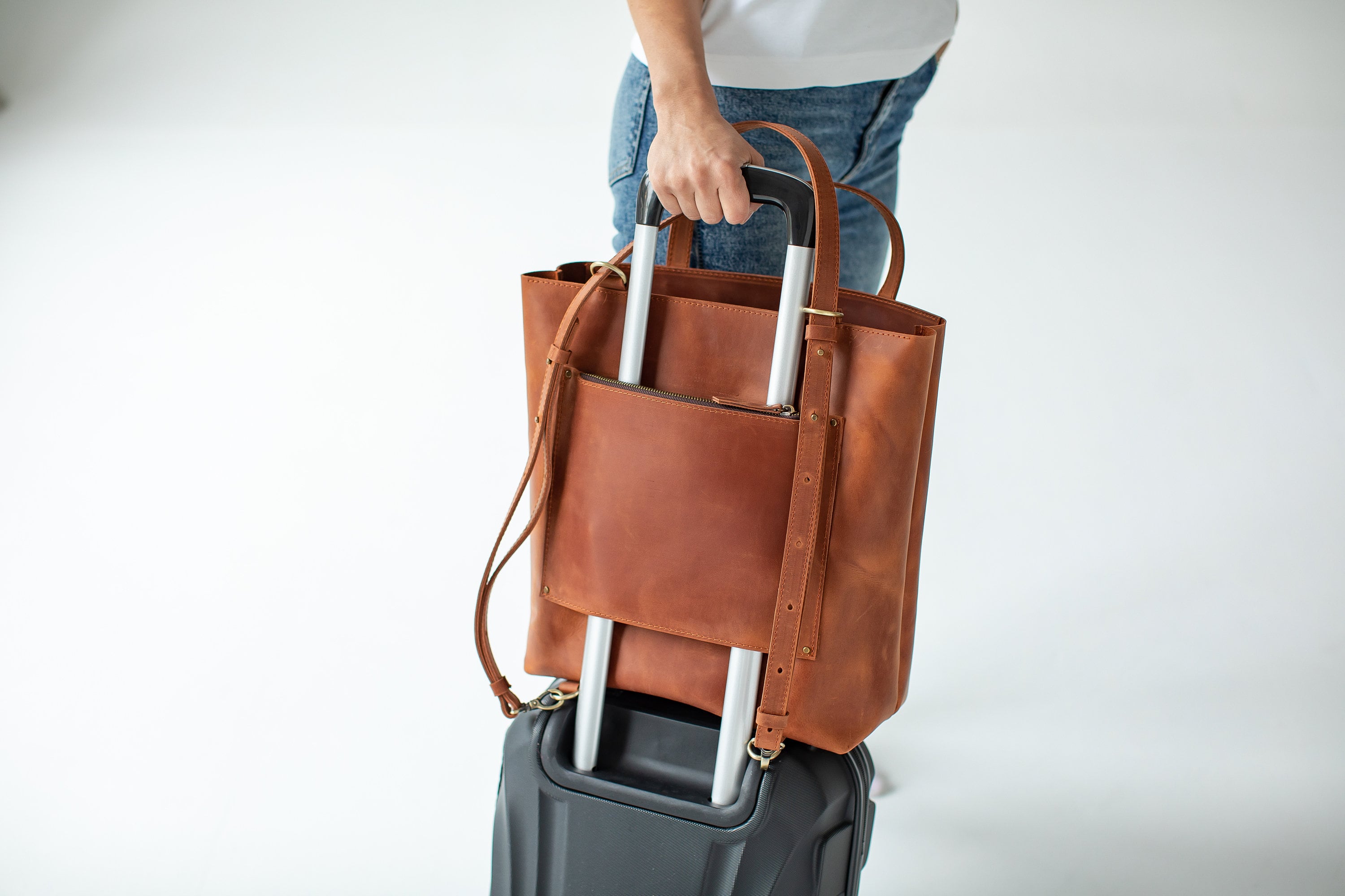 travel tote with luggage sleeve