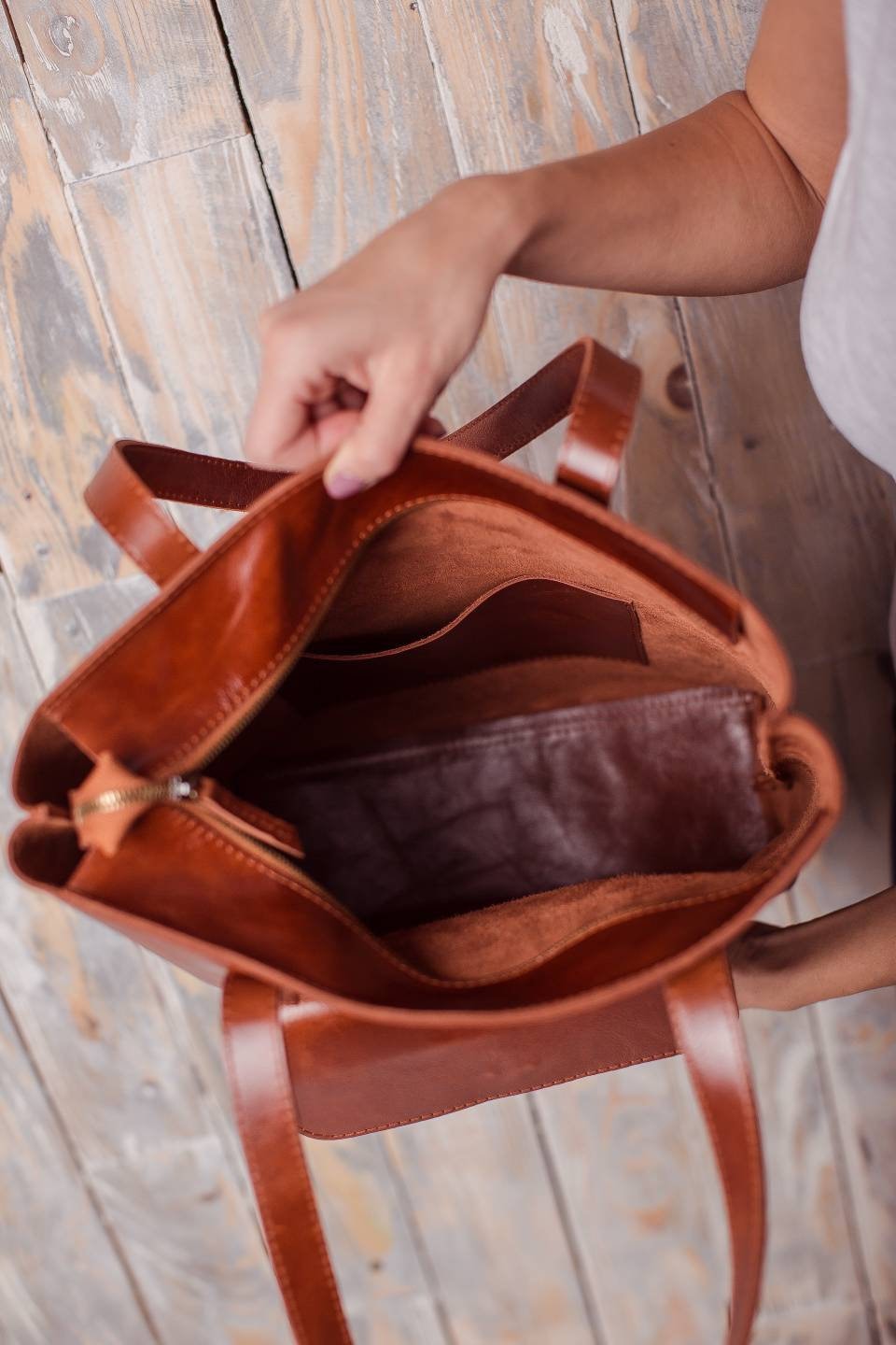 Leather Tote Bag, Leather Tote, Brown Tote Bag, Laptop Bag Women, Leather Handbag, Vintage Leather Tote, Leather Purse Women, Brown Tote - Etsy UK Leather Tote Bag, Leather Tote, Brown Tote Bag, Laptop Bag Women, Leather Handbag, Vintage Leather Tote, Leather Purse Women, Brown Tote - Etsy UK