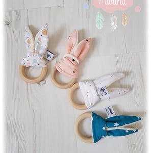 Hochet en forme d'oreilles de lapin tout doux image 3