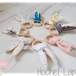 Hochet en forme d'oreilles de lapin tout doux image 1