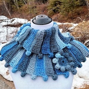 Fantasy Crochet Neck Warmer: elegant and stylish crochet cowl scarf neckwarmer ribbed turtleneck dickie all the colors