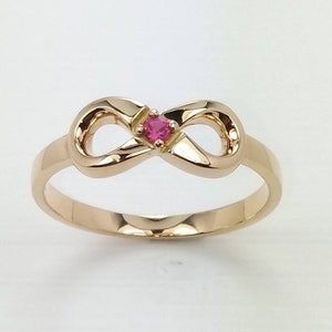 Valentinstag, Infinity Ring, Ewige Liebe Ring für Sie, Infinity Ring für Geschenk, 18k Infinity Ring mit einem einzelnen natürlichen Rubin