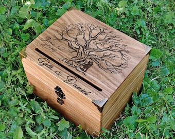 Rustic Wedding Card Box - Rustic Wedding Decor - Wood Wedding Card Box - Wedding Card Chest - With Slot - With lock