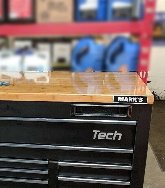 Personalized toolbox emblem 1 to 8 letters outlined in black
