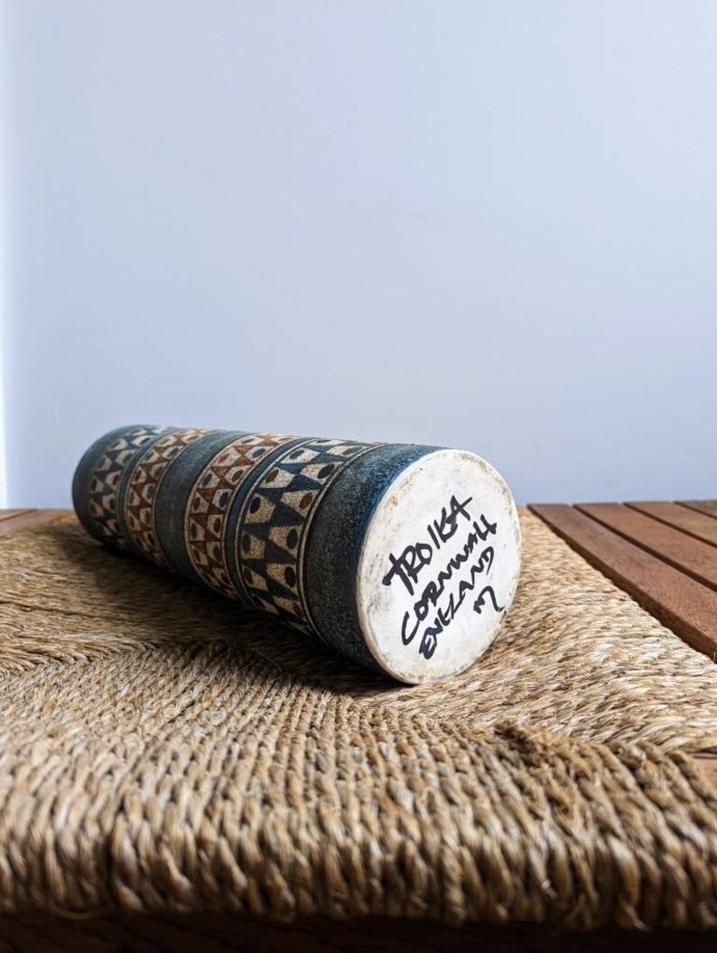 Troika Cornwall England Vase Marilyn Pascoe Etsy