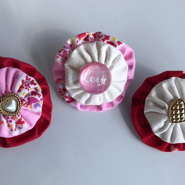 Ensemble de 3 clips de cheveux de jour de Valentines / yoyo et babiole de tissu de broche