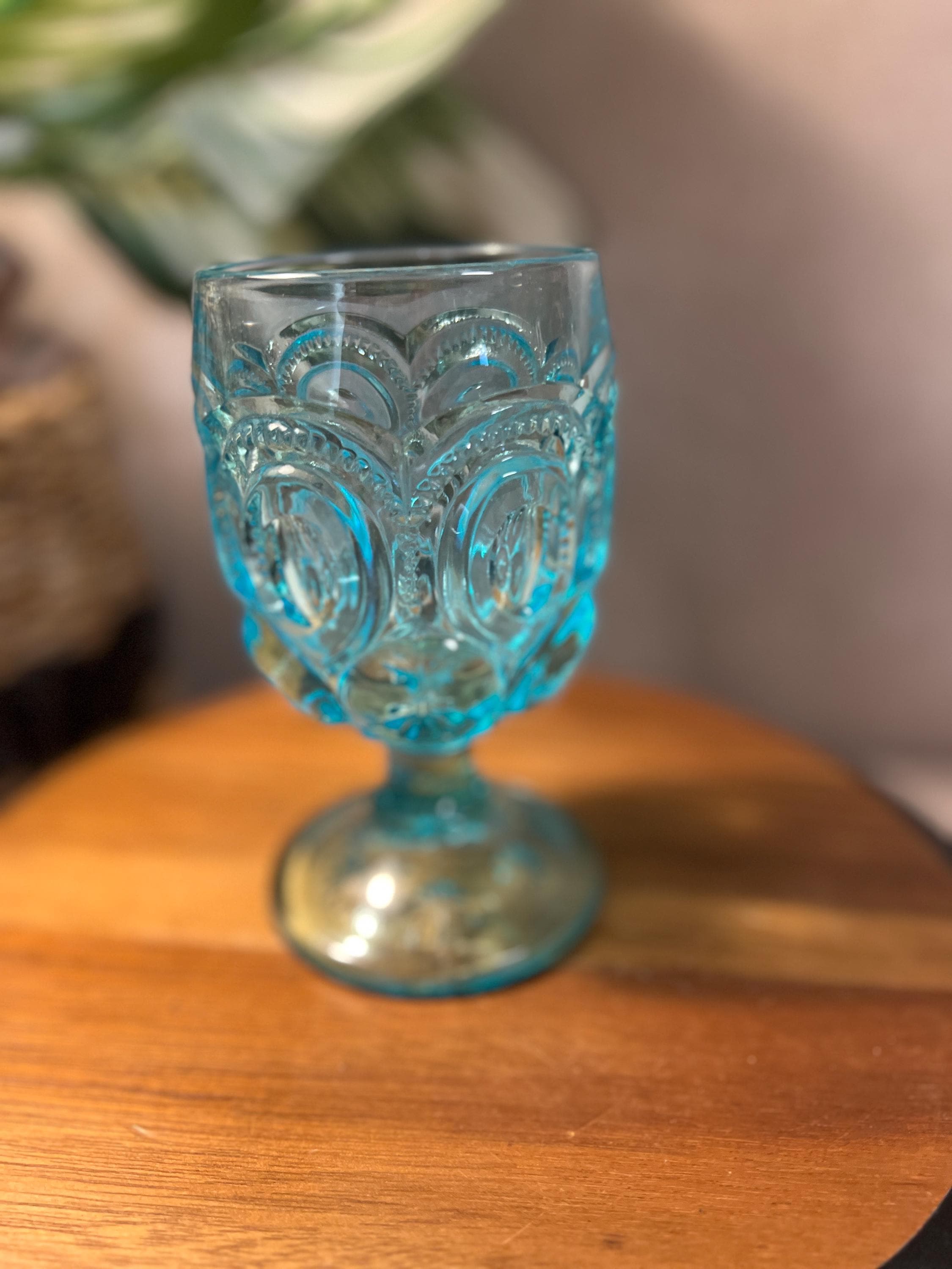 アンティークグラス Moon and Stars Goblets Moon & Star Ice Blue Glass 6” Goblets Wine Glass - Etsy