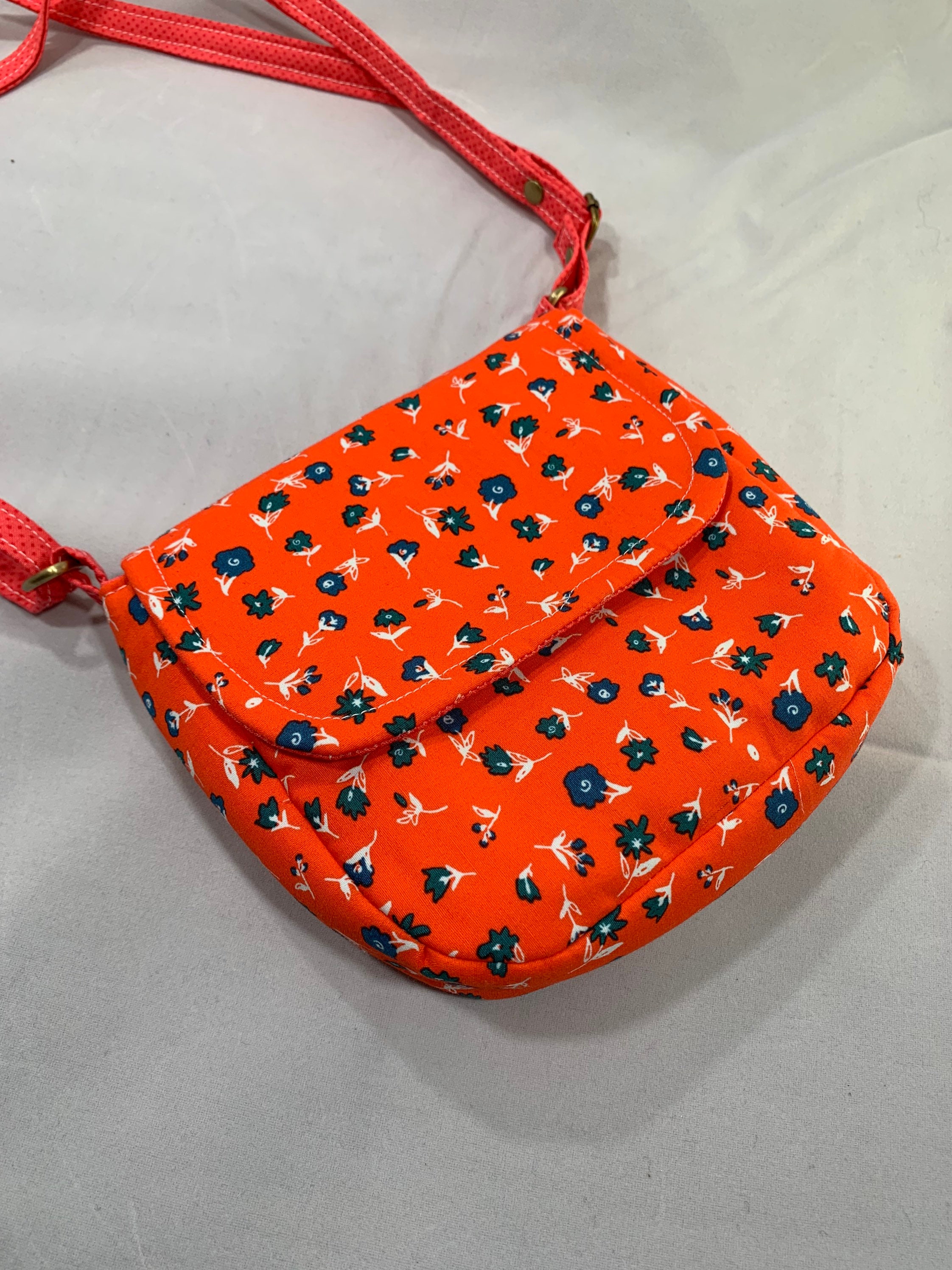 ◆KODAK◆ Light String Mini Crossbody ORANGE K5143LBG21ORG Genuine Kodak String Mini Cross Bag Orange | eBay
