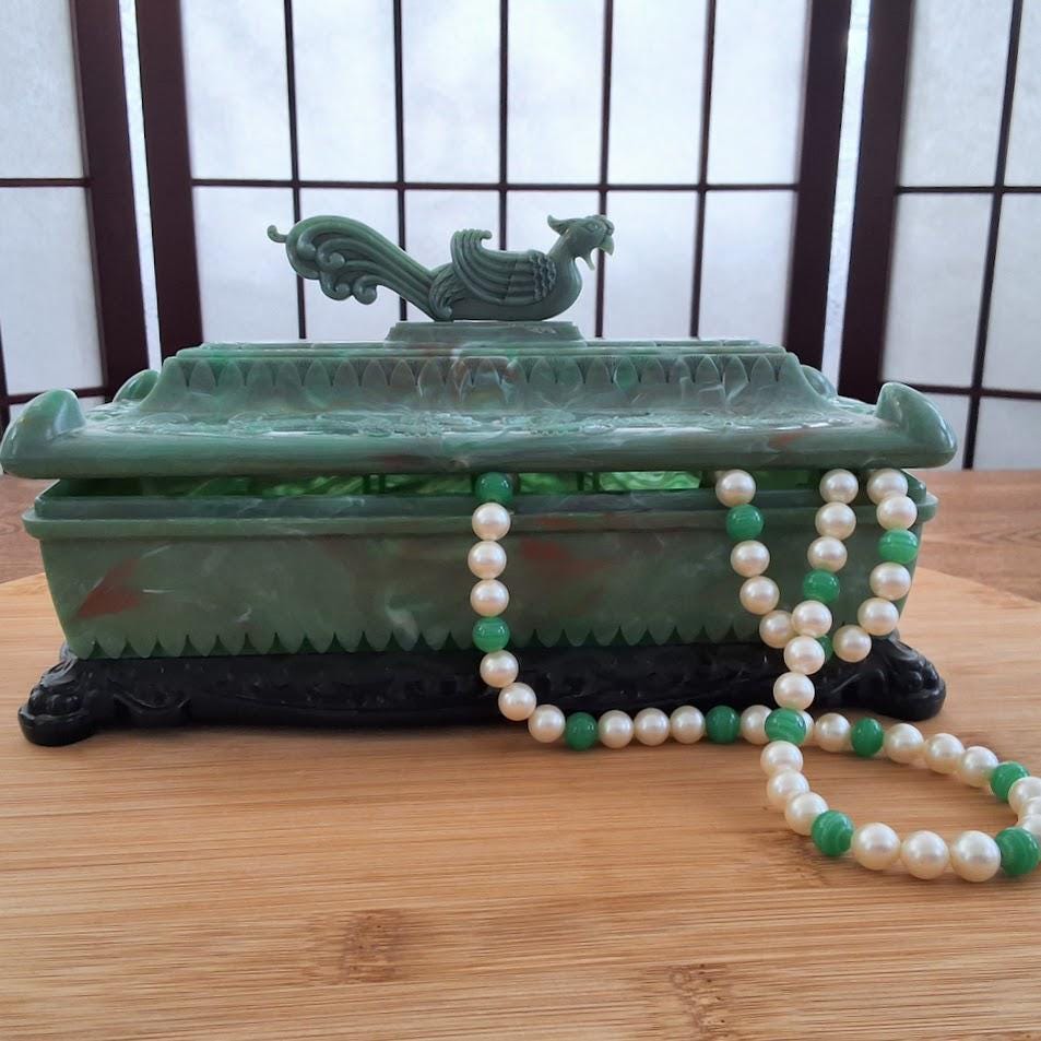 Vintage Asian Style Green and Black Plastic Jewelry Trinket Box