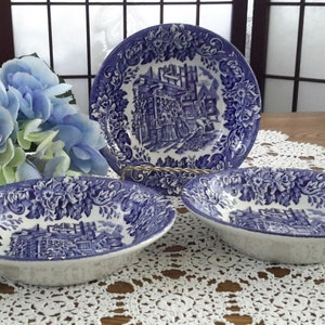 Vintage Set of Three (3) EIT English Ironstone Tableware England ''Dickens Series'' Blue Transferware 5.5 In. Ceramic Dessert Bowls