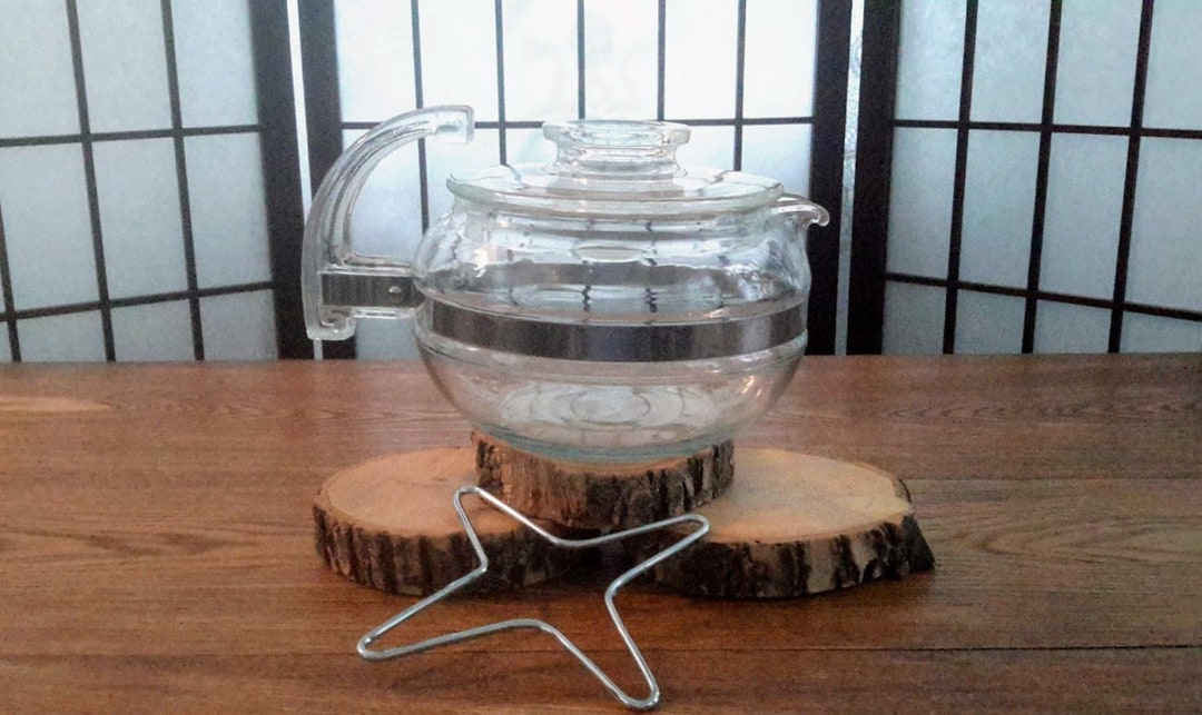 Vintage ''pyrex'' 6 Cups Glass Round Stovetop Teapot Inverted Handle Complete With Heat Diffuser
