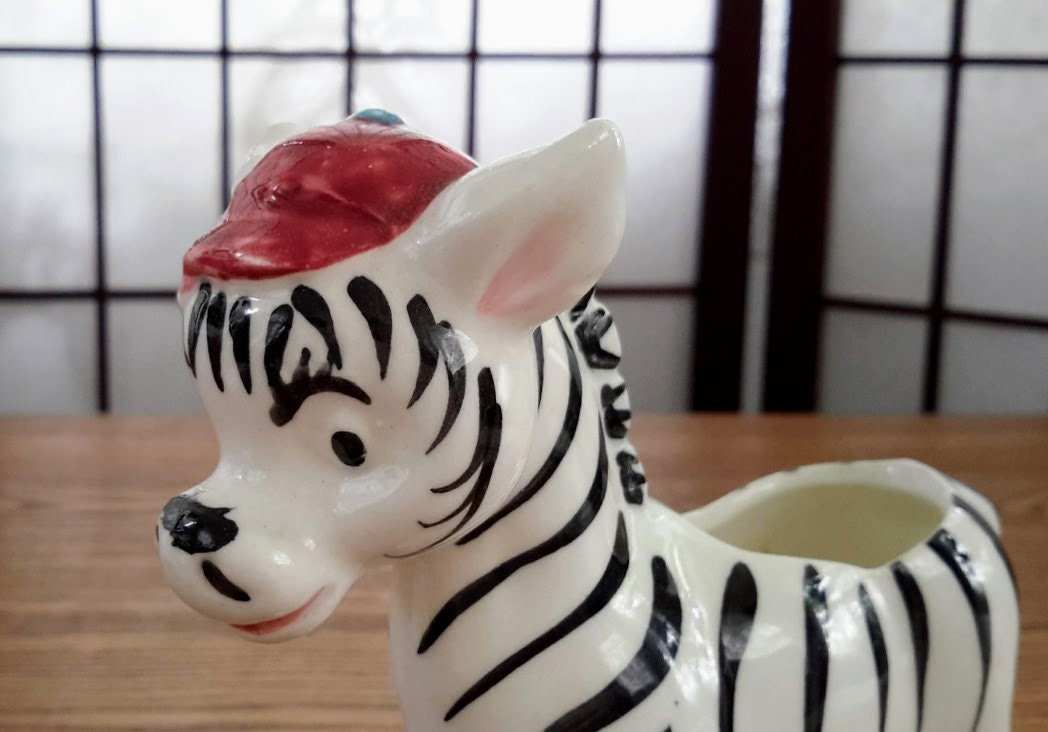 Vintage HTF Made in Japan ESD ZN6291 Anthropomorphic Ceramic Zebra