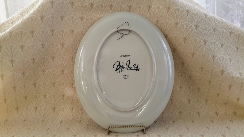 Vintage Oval Display Plate Paloma Bjorn Wiinblad Nymolle