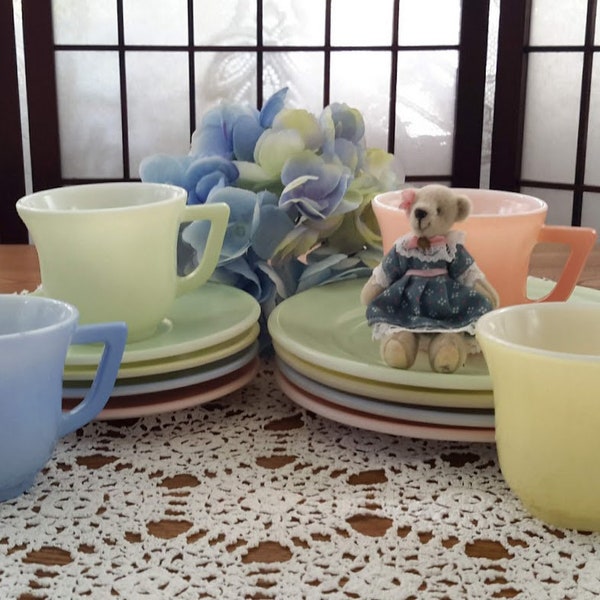 Vintage Hazel-Atlas Glass ‘’Little Hostess Party Set’’ Four Trios, Cup, Saucer and Plate Pastel Colors