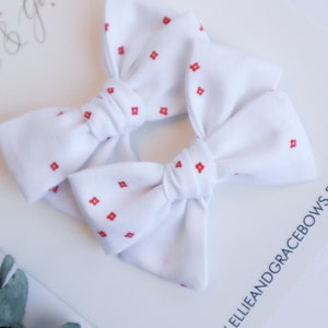 Red and White Canada Day Bows Cotton Fabric Pigtail Bow Set Baby Bow Set Toddler Girl Hair Clips Hair Bow Set image 4