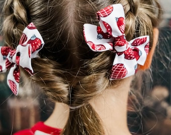 Christmas Ornament Cotton Fabric Bows - Red and White Christmas Outfit