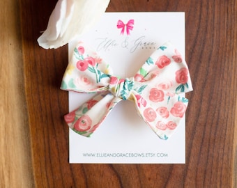 Cream Floral Baby Nylon Hoofdband - Bogen voor meisjes - Fabric Baby Bows - Peuter Meisje Haar Clips - Baby Shower Gift