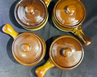 Onion Soup Bowls, Individual Vintage Crocks with Lids, Ceramic Pot Pie Dish, Mid Century French Onion Bowls, Set of 4