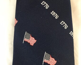 Vintage Flag Tie, Patriotic Tie, Election Tie, 1976 Bicentennial Tie,