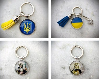 Ukraine keychain Horseshoe keychain Horse shoe gift Ukrainian flag Ukraine sellers Ukraine shops Kay ring Key chain Gift from Ukraine