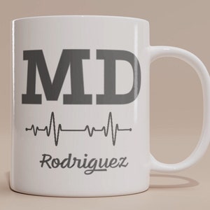 Medical Doctor Mug, Personalized Doctor Mug - Custom Text/Name, MD Mug, MD gift idea, Minimalist Style, Unique Doctor Gift Idea, Doctor Gift