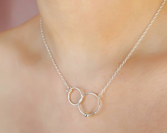 925 sterling silver linked circle necklace, interlocking infinity double rings, minimal jewelry, mother daughter, dainty, best friend gift