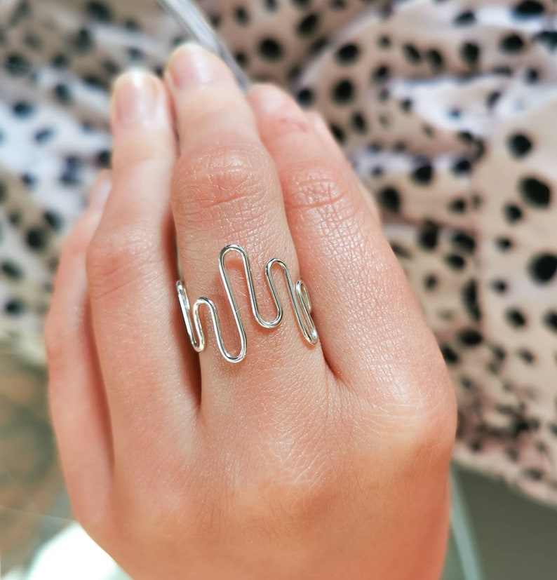 Silver wave ring, 925 Sterling silver, wave jewelry, wiggle ring, minimal jewelry, statement modern adjustable, Eco recycled, gift for her image 3