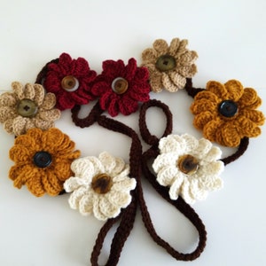 Fall Flower Crochet Garland - Crochet Home Decor
