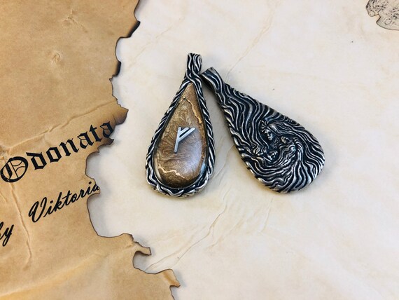 Fehu Rune Bilateral Pendant Amulet Fehu Rune Three Norns Norse Jewelry Rune Necklace Pewter Necklace Fehu Money Pleasure - 