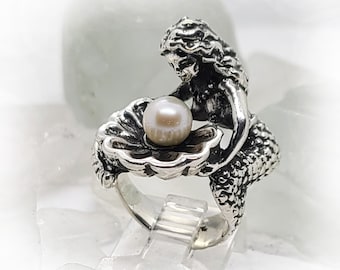 Mermaid with Pearl Silver Ring