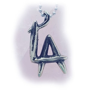 COLGANTE DE plata de ley de LA v2