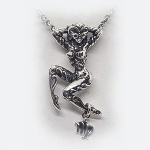 Virgo &quot;August 23 - September 22&quot; Silver Pendant