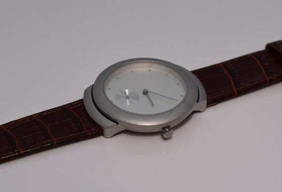 Vintage Quartz Watch Water Resistant Japan Moveme… - image 5