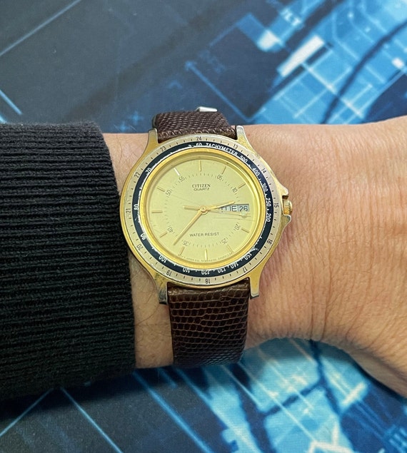 Vintage CITIZEN Quartz Men's Wrist Watch Day Date… - image 10