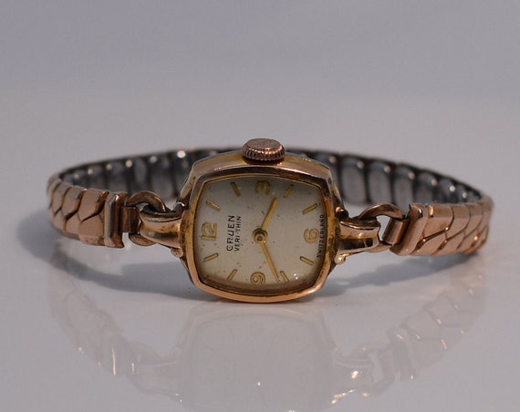 Vintage GRUEN Veri-Thin 17 Jewels Ladies Watch - Gem
