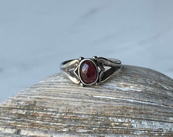 Bague grenat ovale en argent sterling vintage