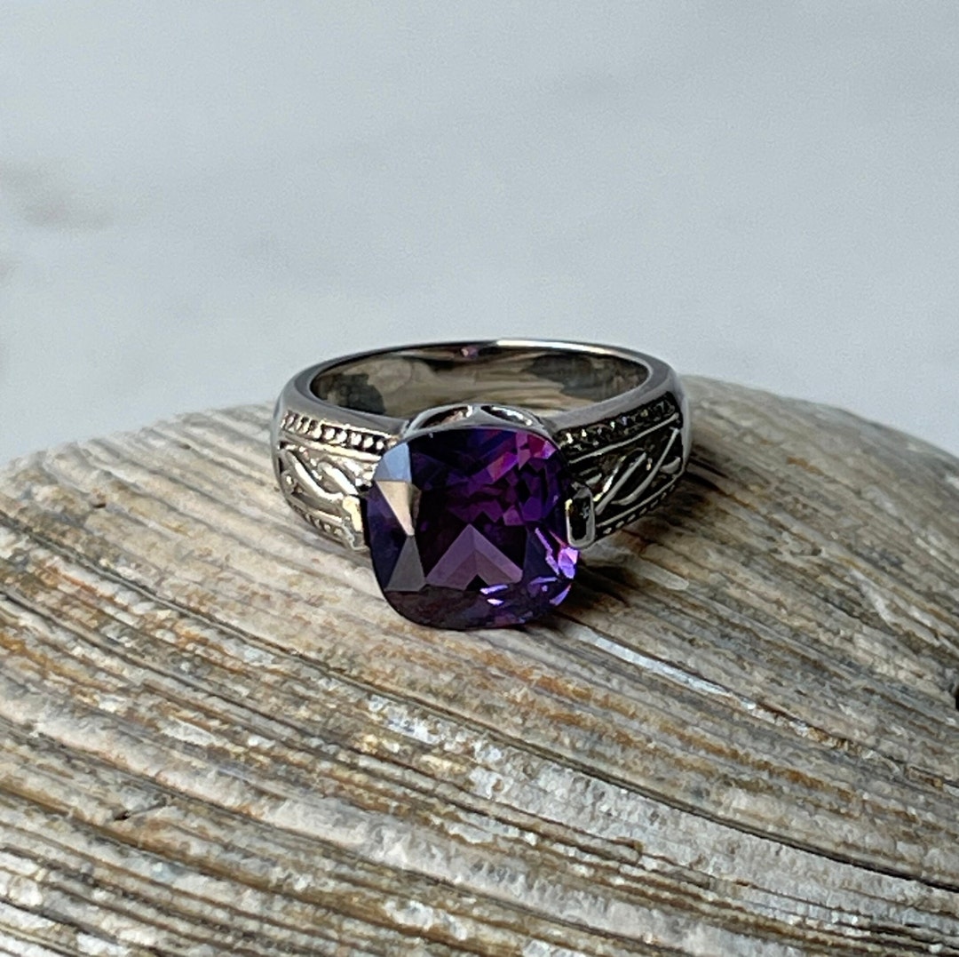 925 Sterling Silver Oval Pink Amethyst & CZ Heart Statement Ring - 1.4 Ct Birthstone Ring - View #9