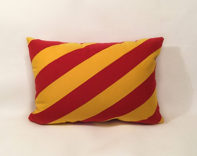 Y - nautical flag alphabet pillow