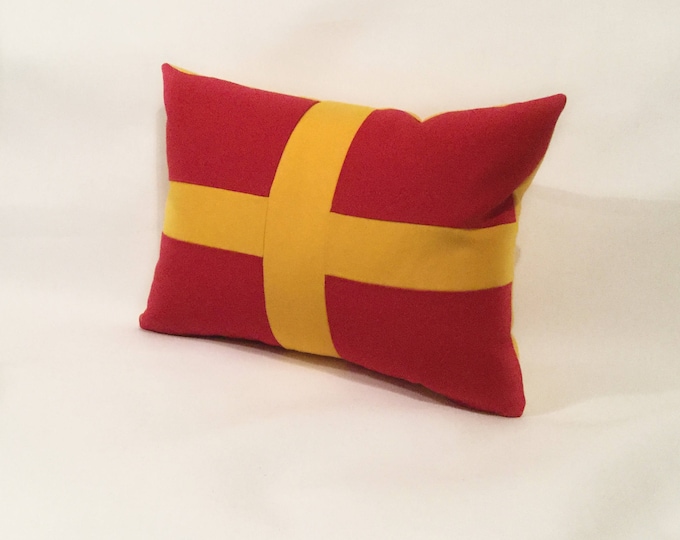 R - nautical flag alphabet pillow