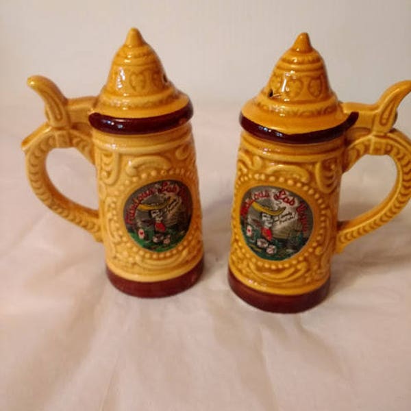 Vintage Las Vegas Souvenir Salt and Pepper Shakers