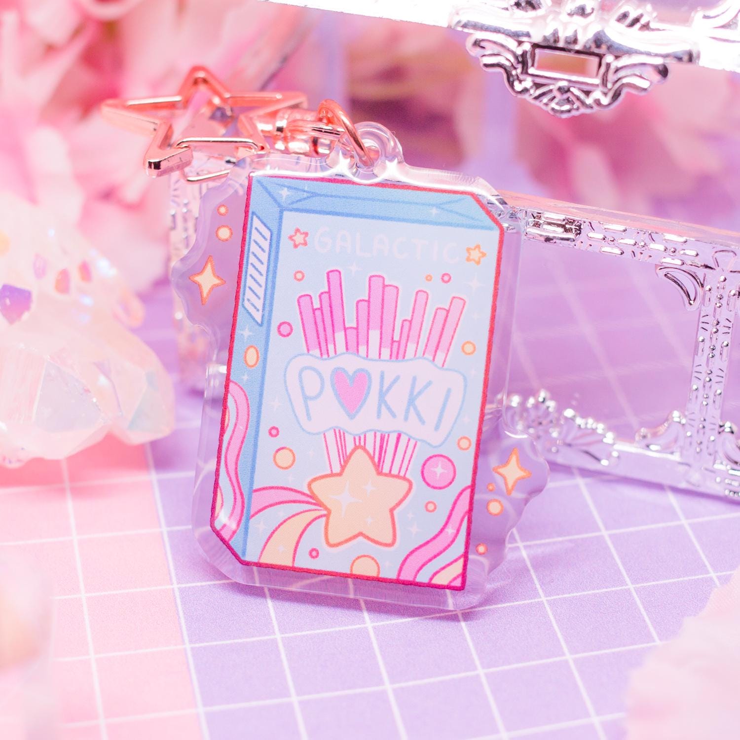 (No 0624-1) PASTEL CHARM 18インチ ピンク Cosmic Pokki Snack Acrylic Keychain - Kawaii Aesthetic Acrylic