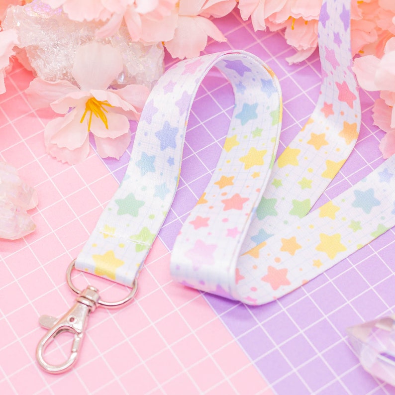 Regenbogen Sterne Schlüsselband kawaii Regenbogen Schlüsselband, süßer Kartenhalter, Event Pass Schlüsselband, Schlüsselband mit Karabinerverschluss, kawaii Ausweishalter, Stern Bild 1