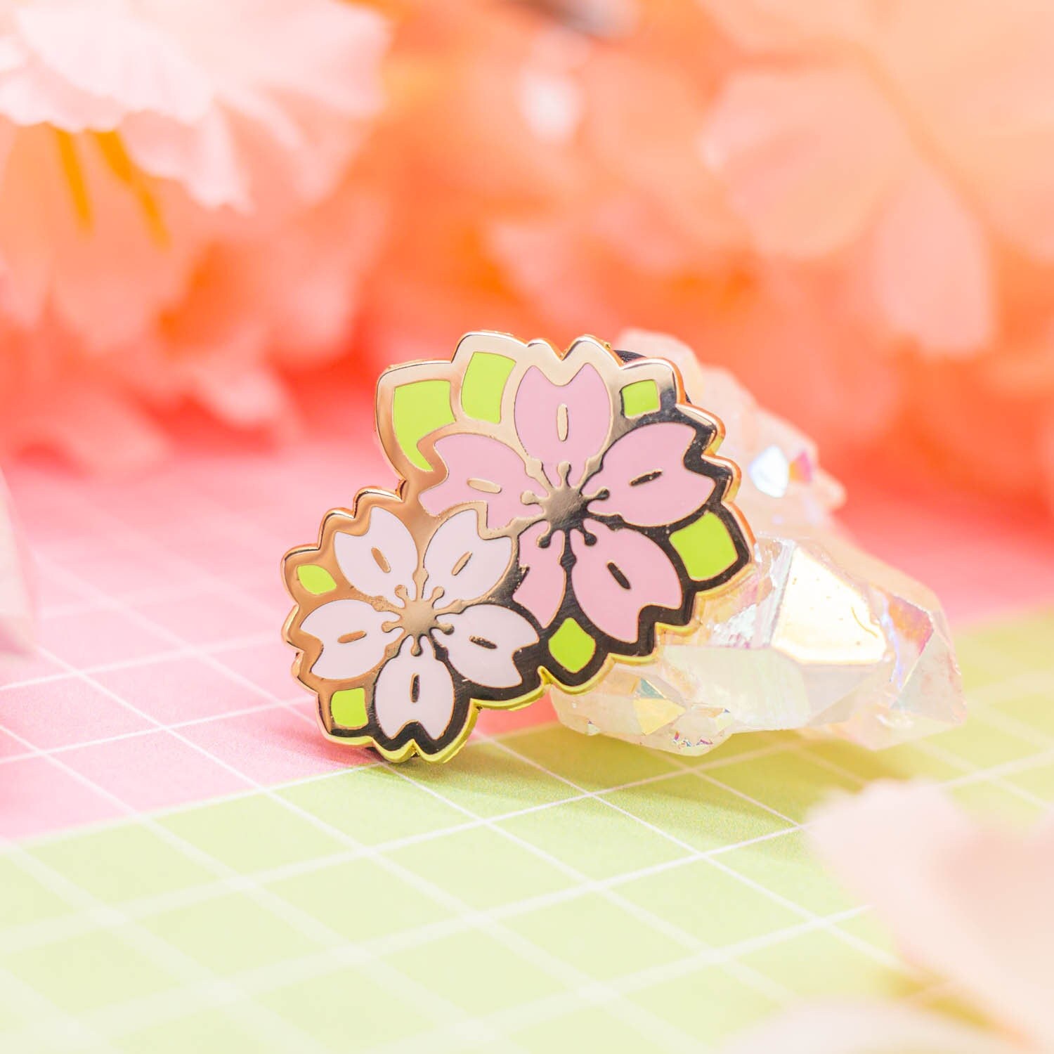Multi color Sakura pins Flower pins Badges Brooches Hard enamel lapel pin  Backpack Accessories Japanese flower Sakura jewelry