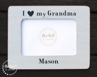 Custom I Love My Grandma Frame- Grandma Picture Frame 4x6 - Personalized Gift for Nana - Pregnancy Reveal to Grandparents - Grandmother Gift