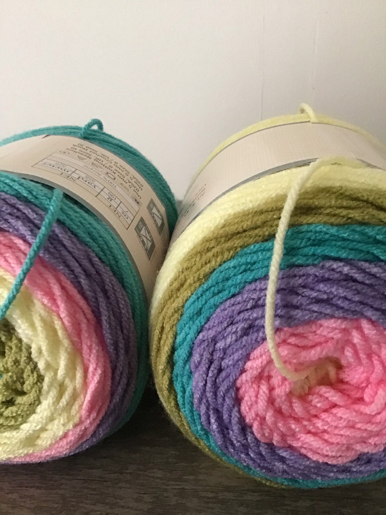Yarn Bee Sugarwheel. Color Saturday Sundae. 2 skeins 710 Etsy