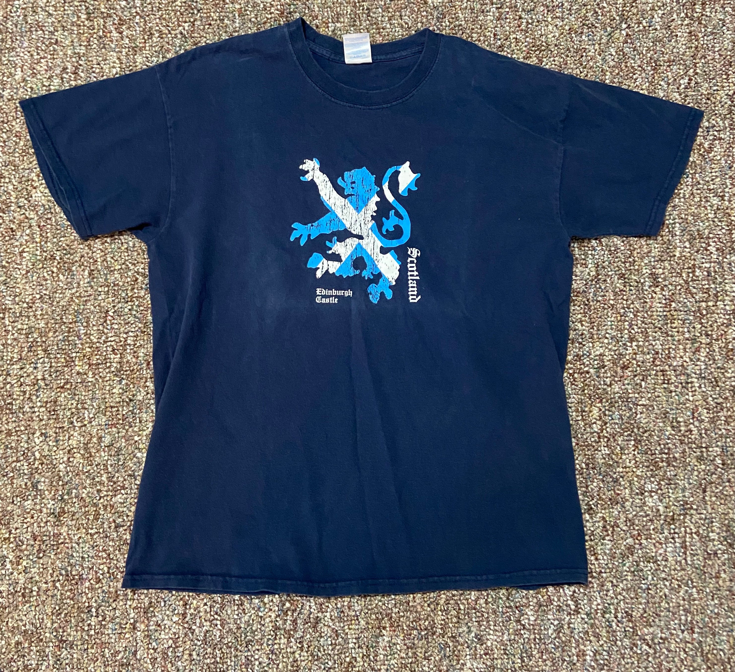 Edinburgh Castle TShirt Men's Size L TShirt Etsy